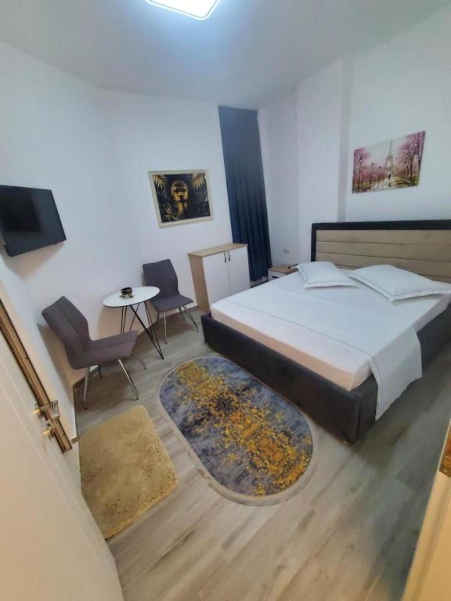 Bs Hotel Дуррес Экстерьер фото