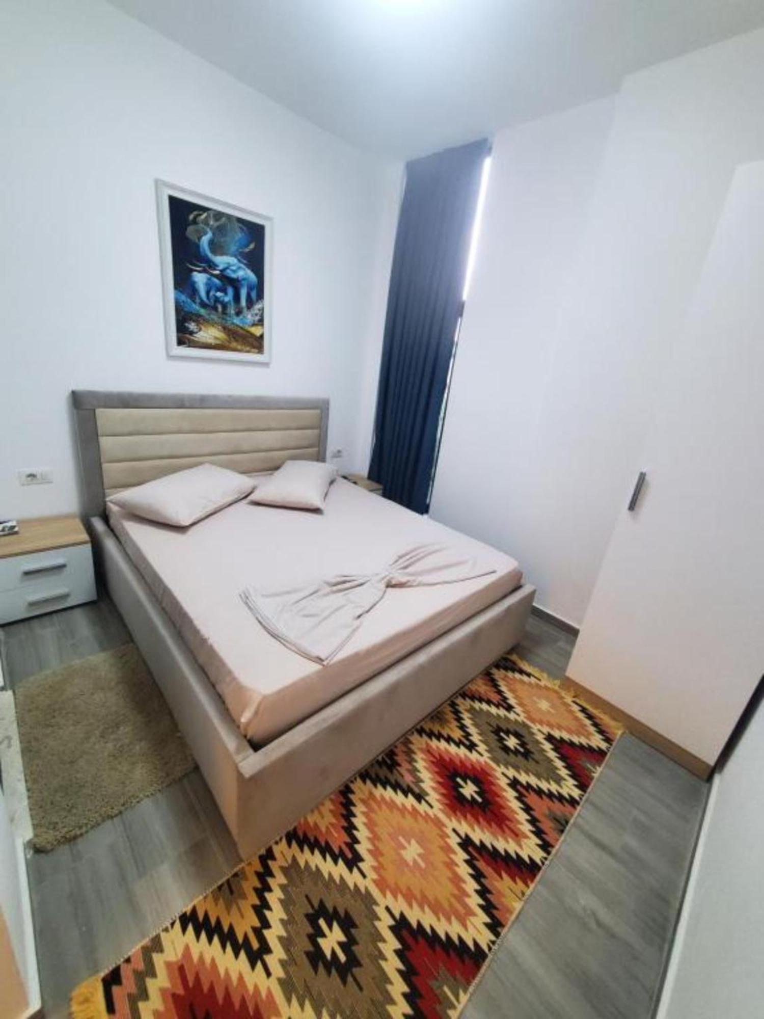 Bs Hotel Дуррес Экстерьер фото
